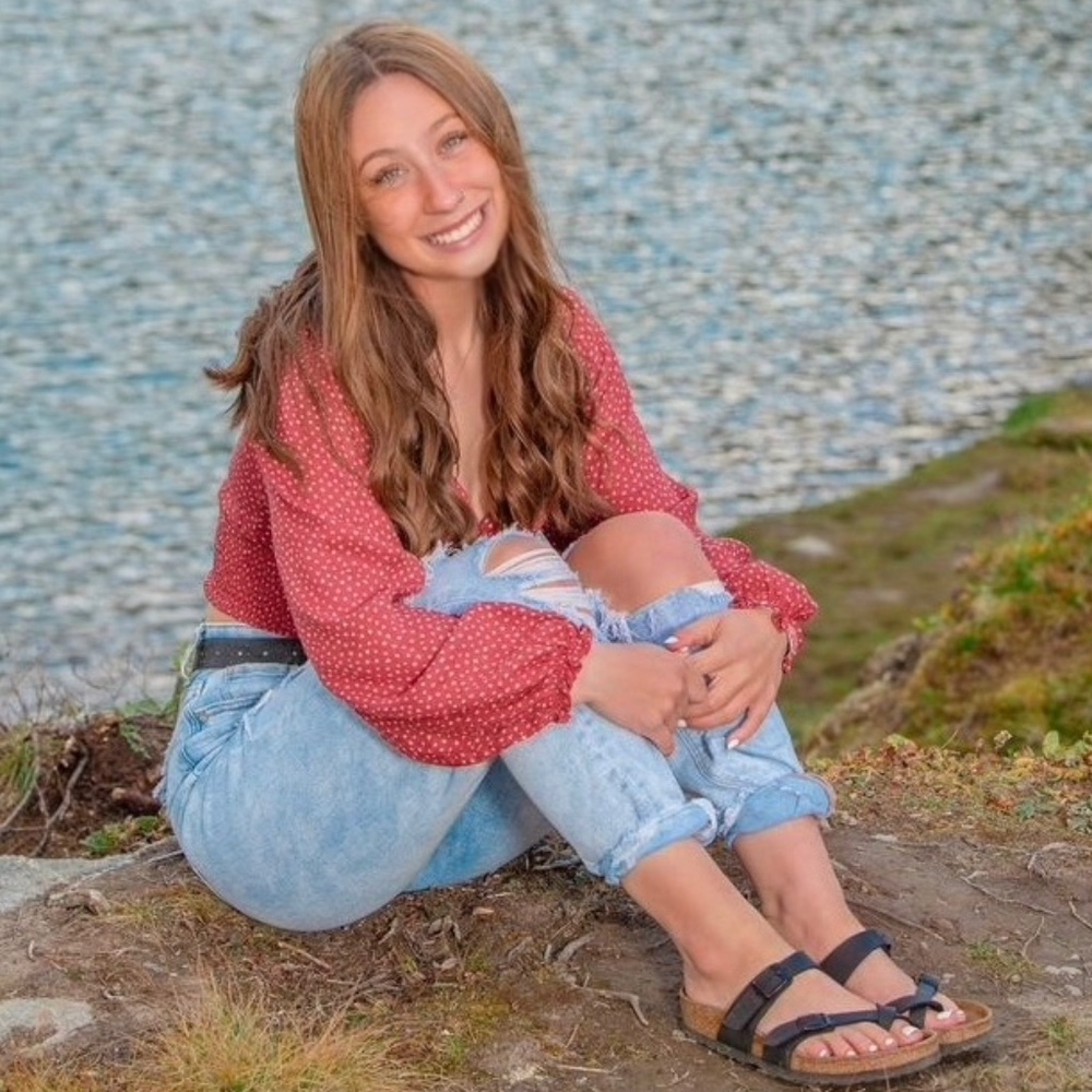 Meet your Posher, Mierra